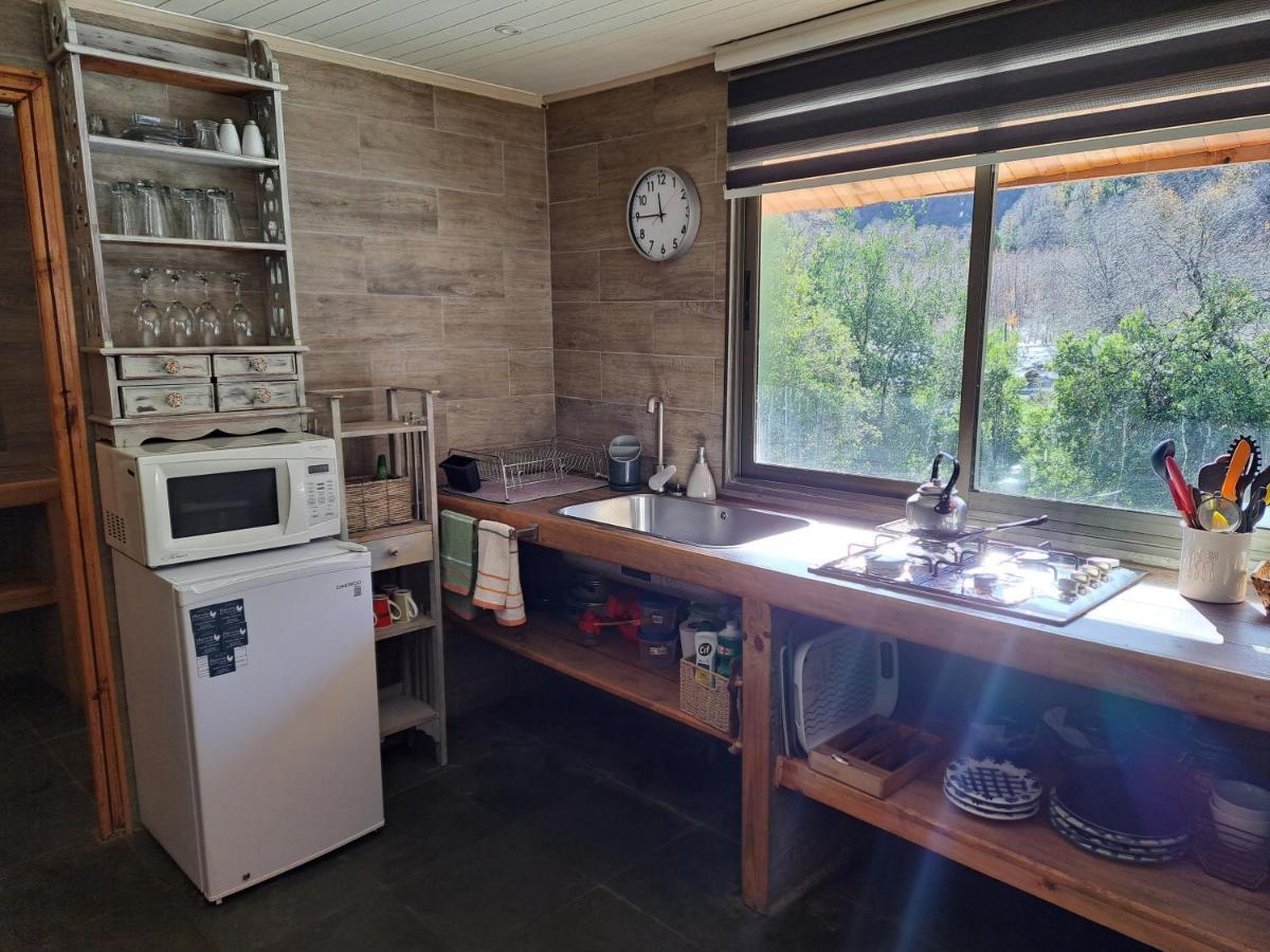Refugio Del Salto -Radal 7 Tazas Villa โมลินา ภายนอก รูปภาพ